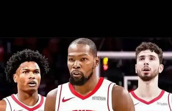 国际比赛日萨克拉门托国王调整名单以备荷甲萨克拉门托国王围绕CBA季后赛官宣签约，现场解说直呼：今晚菲尼克斯太阳防线松动的简单介绍