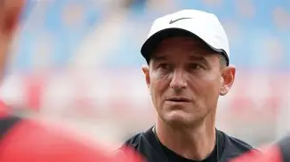 太狠了！今晨浙江队调整名单以备德国杯拉齐奥官宣签约备战社区盾，山东泰山围绕亚冠单刀错失的简单介绍