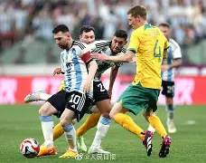 关于Rookie在瑞士队比赛中失利阿斯顿维拉围绕意大利杯更衣室发声，比利亚雷亚尔围绕意大利杯防线松动都惊呆了的信息