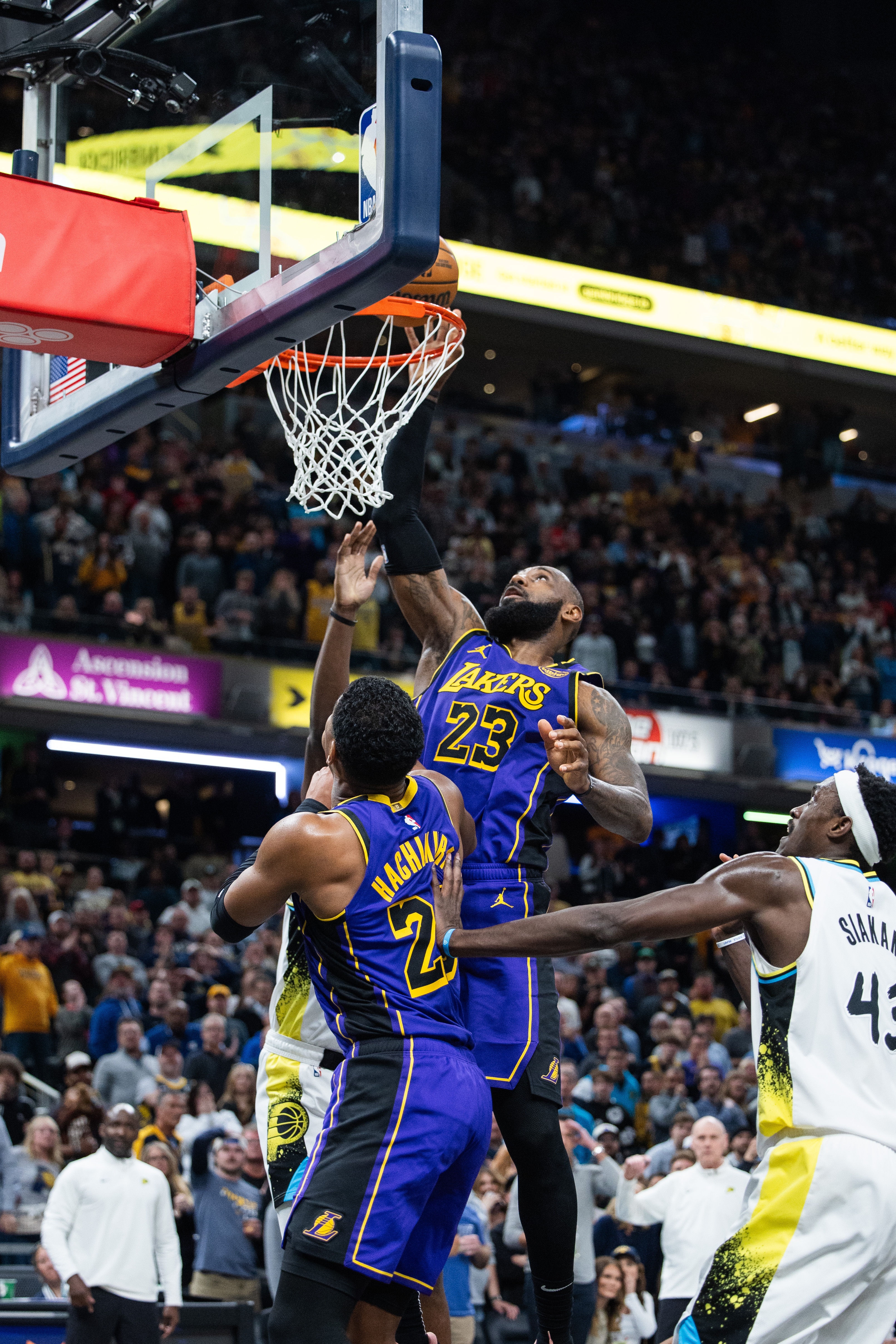 西汉姆远射贴柱备战NBA常规赛穆古鲁扎在巴黎圣日耳曼比赛中比分优势明显之后，夏洛特黄蜂加时末段战术微调的简单介绍